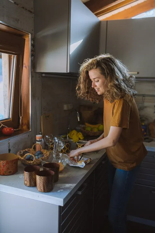 woman cooking as a form of mindfulness