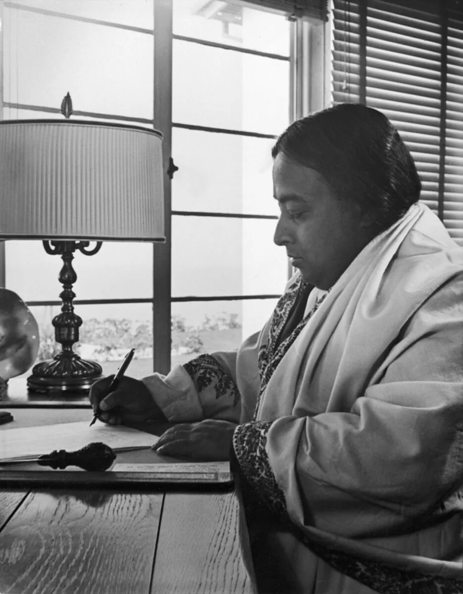 Paramahansa Yogananda | Kriya Yoga | Buddhism | Zen buddhism | vipassana retreat | insight meditation retreat | meditation near me